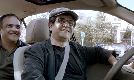 Kép a Dzsafar Panahi-féle Taxi című filmből