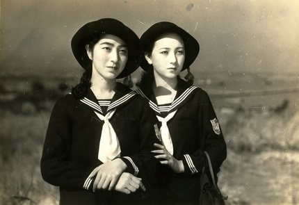Hiroshi Shimizu: Japanese Girls at the Harbour